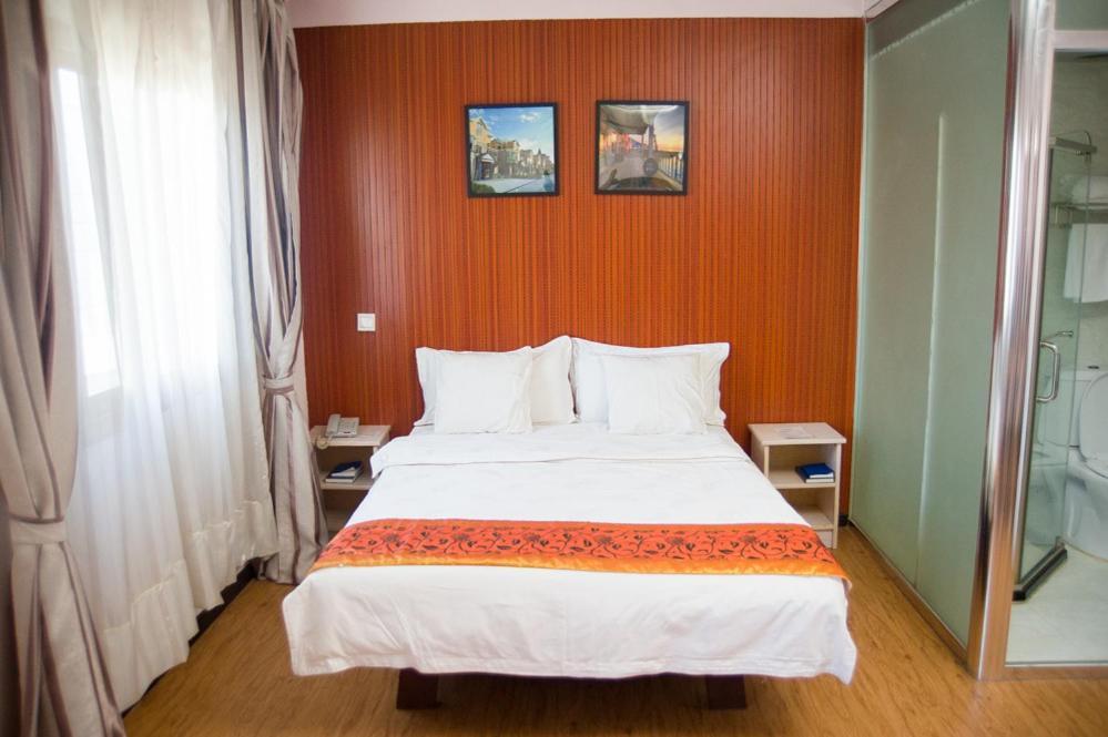 Hotel Cristal Madagascar Antananarivo Bagian luar foto