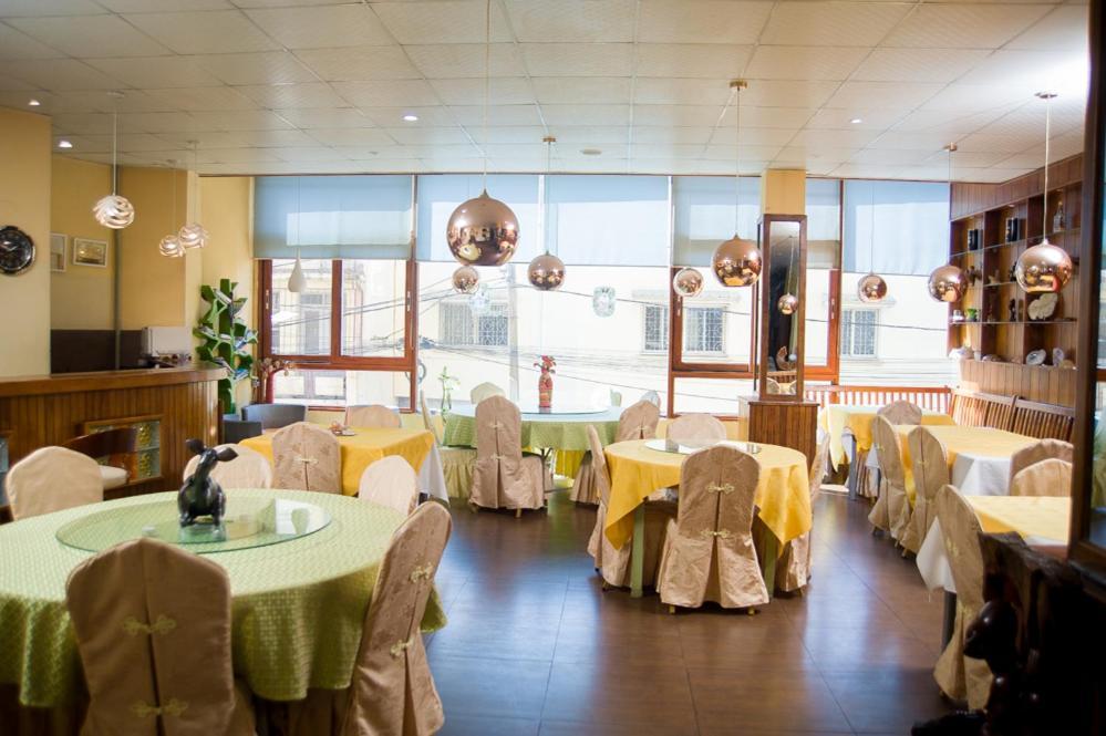 Hotel Cristal Madagascar Antananarivo Bagian luar foto